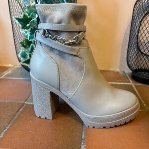River Island Light Gray Heeled Boots with Chain Detail